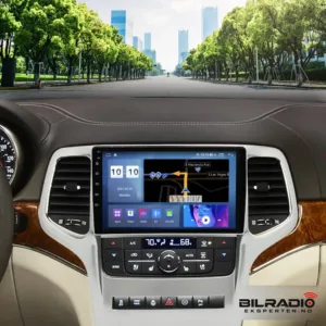 Jeep Grand Cherokee 2010-2013 bilradio med 10.33” IPS touchscreen, trådløs Apple CarPlay, Android Auto, 8-core processor og 6GB RAM.